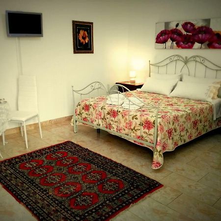 B&B Main Street เรจโจ ดี คาลาเบีย ภายนอก รูปภาพ